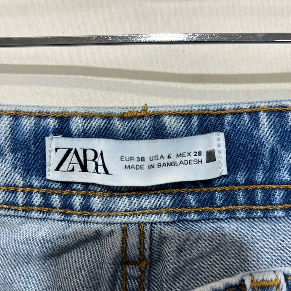 Zara Light Wash Mom Jeans Women's Light Acid Wash Tapered Leg Distressed Size 6 - Picture 6 of 6